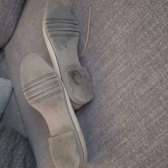 Salvatore Ferragamo Tan Patent Leather Oxford Shoes – Preppy Academia - Picture 4 of 6